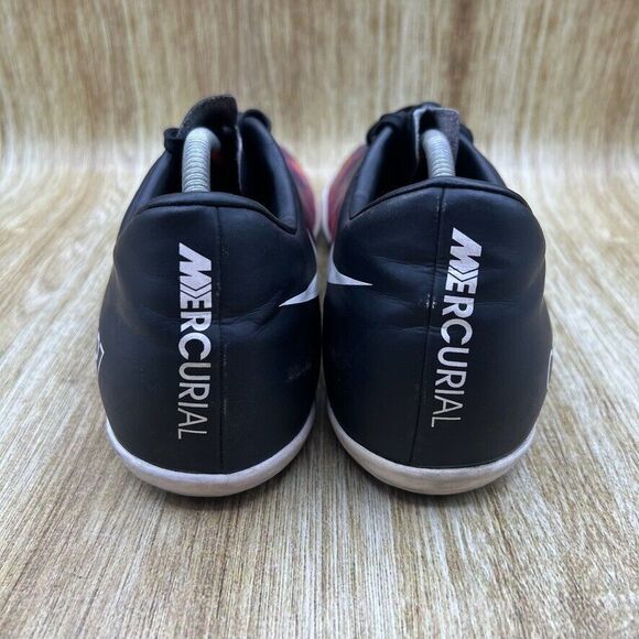 Nike Mercurial Victory 5 CR7 Men's Size 12 Black Total‎ Crimson Shoes 684875-018 - Picture 4 of 10